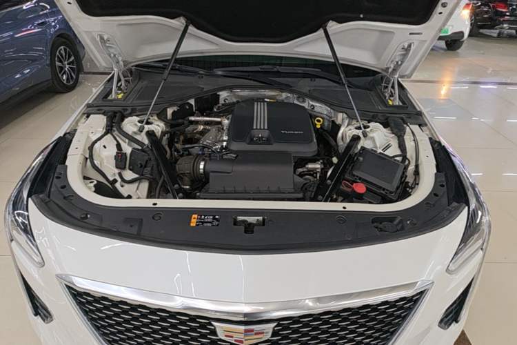 Used Cadillac CT6 2019 28T Fashion Edition Engine Bay