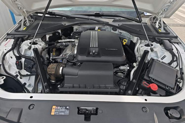 Used Cadillac CT6 2019 28T Fashion Edition Engine Bay