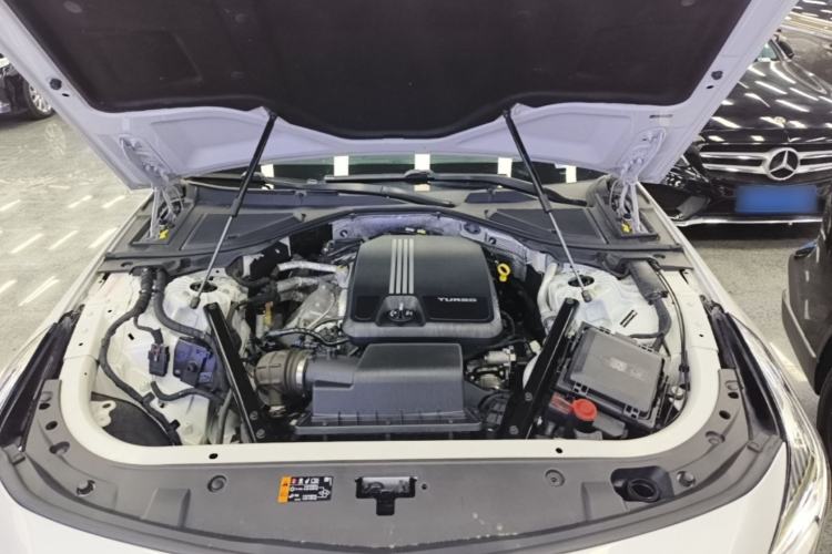 Used Cadillac CT6 2019 28T Fashion Edition Engine Bay