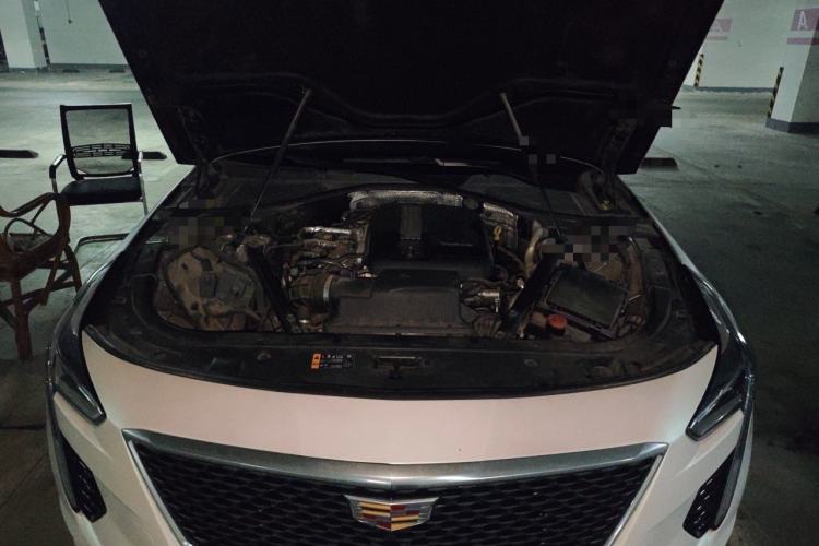 Used Cadillac CT6 2019 28T Fashion Edition Engine Bay