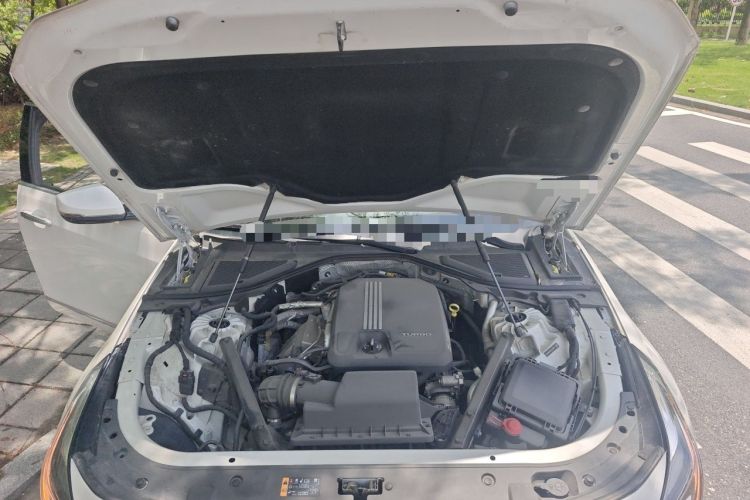 Used Cadillac CT6 2019 28T Fashion Edition Engine Bay