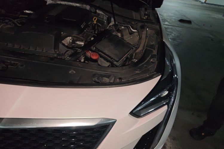 Used Cadillac CT6 2019 28T Fashion Edition Engine Bay Left