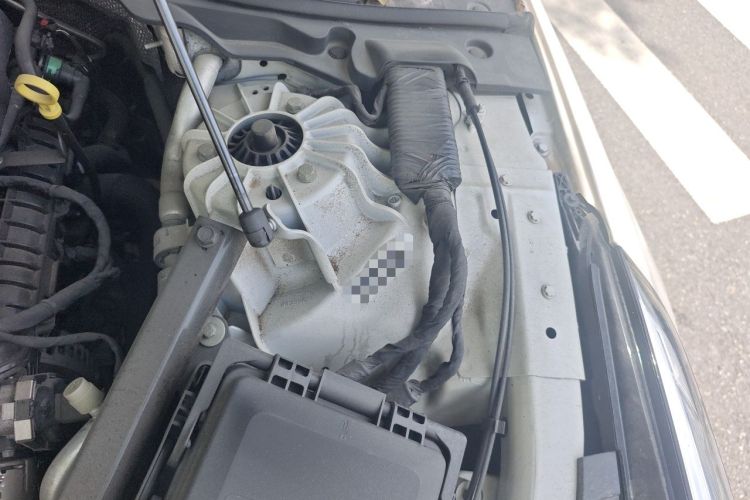 Used Cadillac CT6 2019 28T Fashion Edition Engine Bay Left