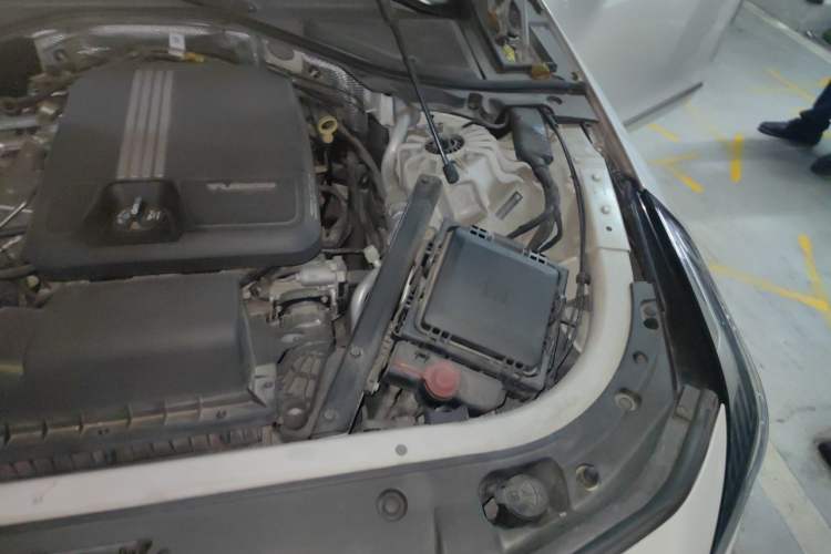 Used Cadillac CT6 2019 28T Luxury Model Engine Bay Left