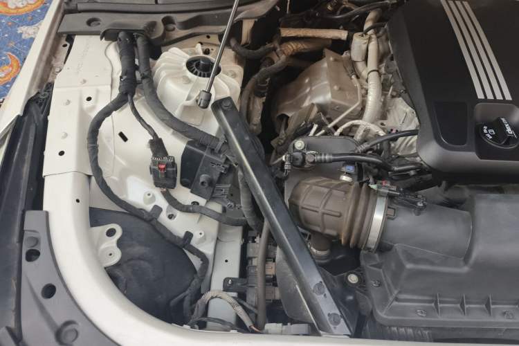 Used Cadillac CT6 2019 28T Elite Edition Engine Bay Right