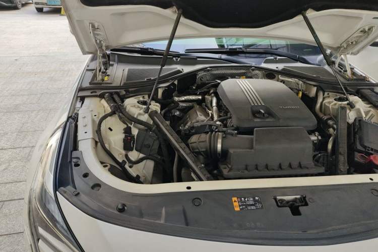 Used Cadillac CT6 2019 28T Luxury Model Engine Bay Right