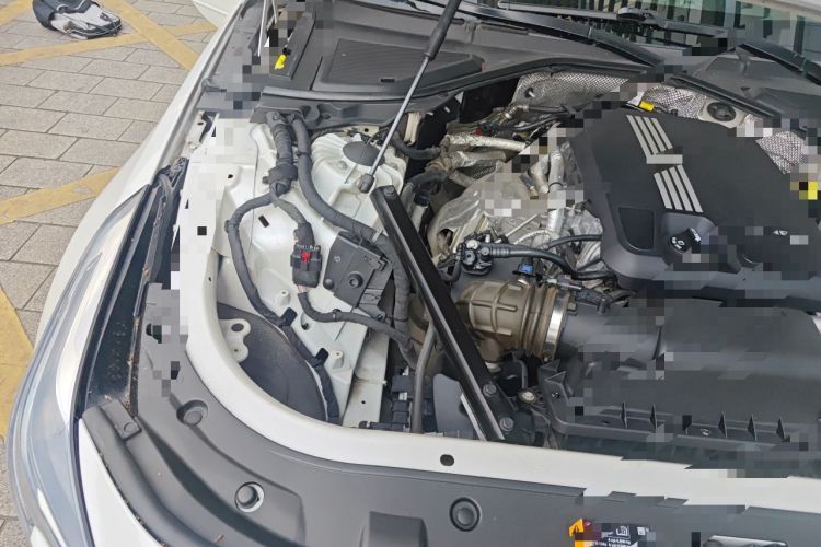 Used Cadillac CT6 2019 28T Leading Sport Model Engine Bay Right
