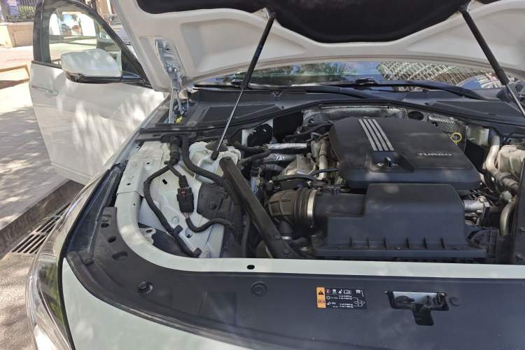 Used Cadillac CT6 2019 28T Leading Sport Model Engine Bay Right