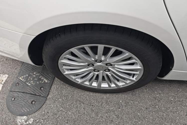 Used Cadillac CT6 2019 28T Fashion Edition Exterior 5
