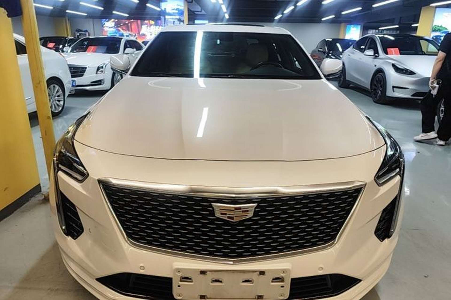 Used Cadillac CT6 2019 28T Fashion Edition Front