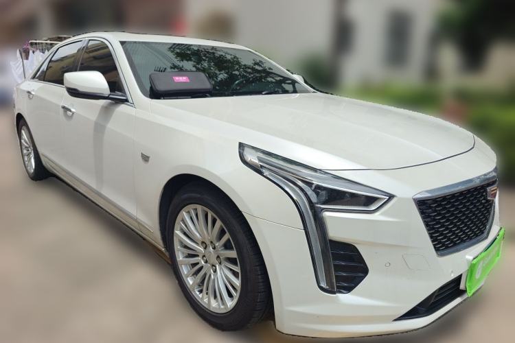 Used Cadillac CT6 2019 28T Elite Edition Front Right 45 Deg
