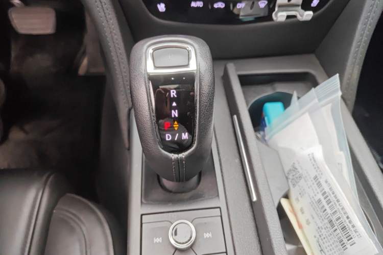 Used Cadillac CT6 2019 28T Luxury Model Gear Lever