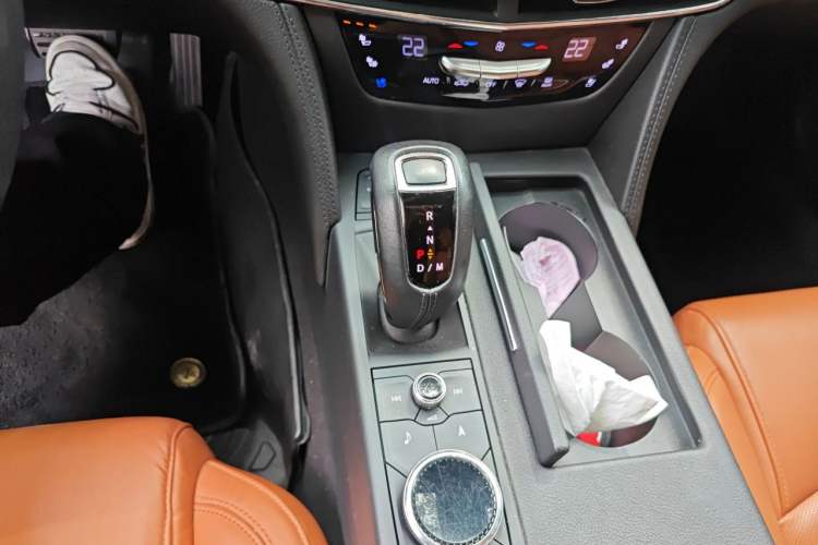 Used Cadillac CT6 2019 28T Luxury Model Gear Lever
