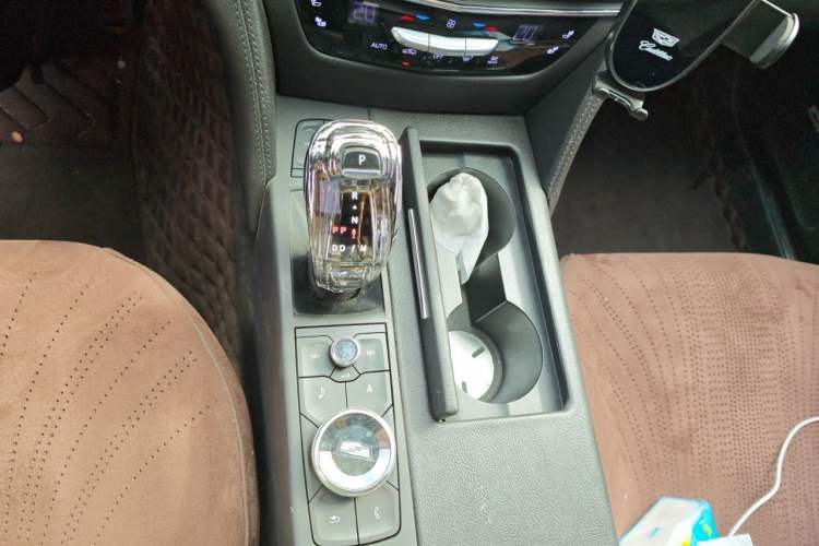 Used Cadillac CT6 2019 28T Elite Edition Gear Lever