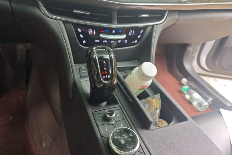 Used Cadillac CT6 2019 28T Luxury Model Gear Lever