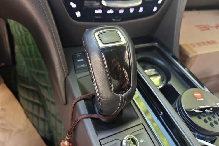 Used Cadillac CT6 2019 28T Leading Sport Model Gear Lever
