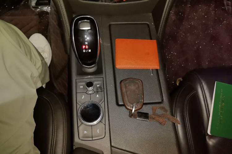 Used Cadillac CT6 2019 28T Elite Edition Gear Lever