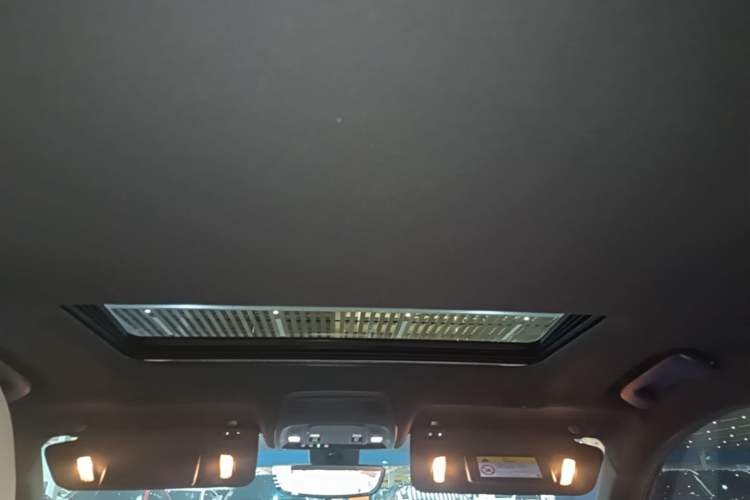 Used Cadillac CT6 2019 28T Fashion Edition Headliner