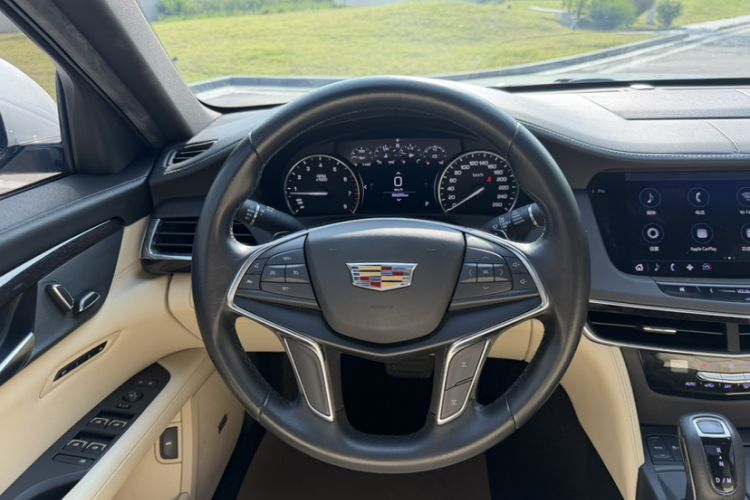 Used Cadillac CT6 2019 28T Fashion Edition Interior 3