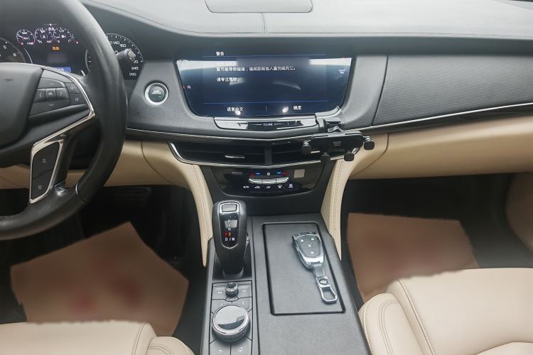 Used Cadillac CT6 2019 28T Fashion Edition Interior 5