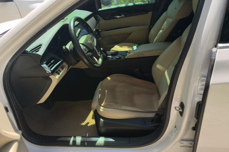 Used Cadillac CT6 2019 28T Fashion Edition Left Front Seat