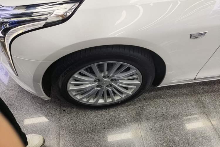 Used Cadillac CT6 2019 28T Fashion Edition Left Front Wheel Hub