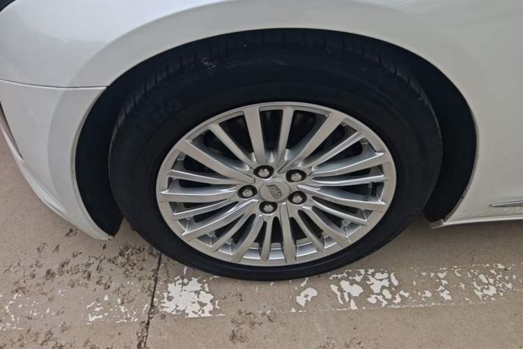 Used Cadillac CT6 2019 28T Fashion Edition Left Front Wheel Hub