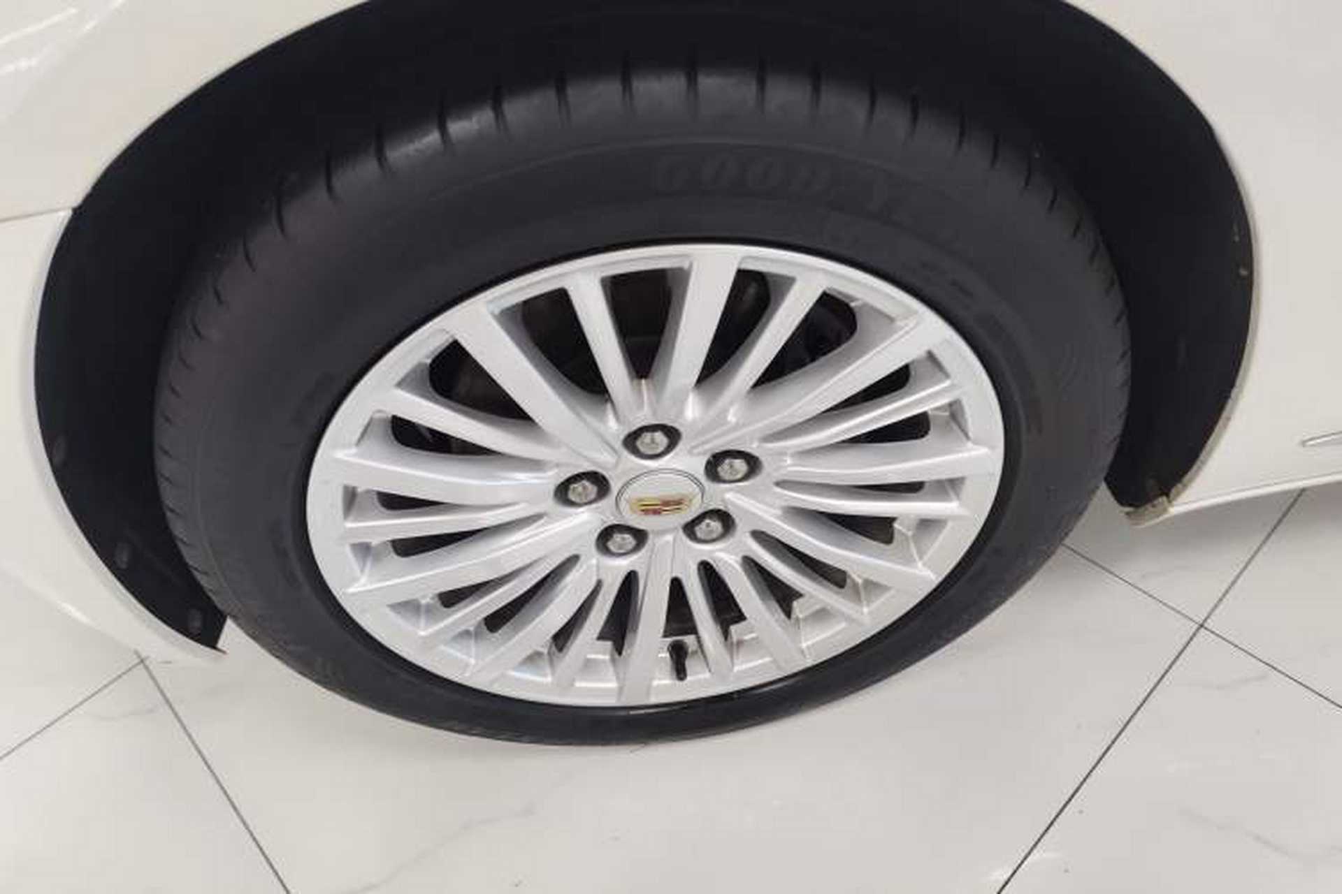 Used Cadillac CT6 2019 28T Elite Edition Left Front Wheel Hub