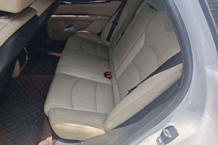 Used Cadillac CT6 2019 28T Fashion Edition Left Rear Seat