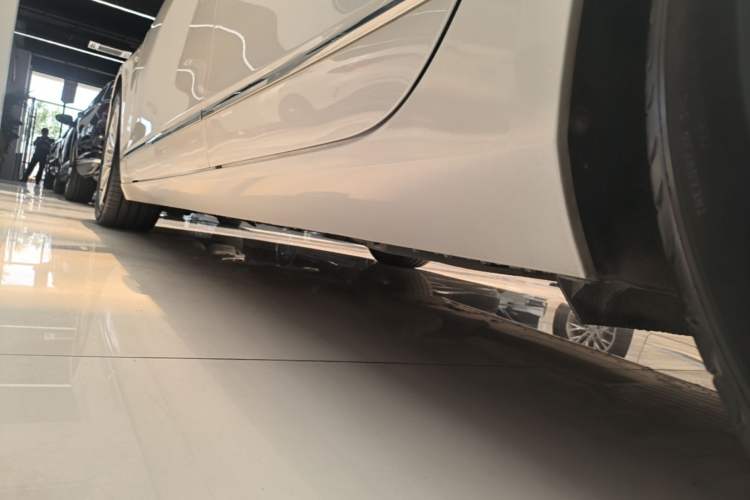 Used Cadillac CT6 2019 28T Elite Edition Left Side Sill