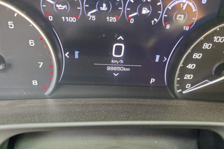 Used Cadillac CT6 2019 28T Elite Edition Odometer Close Up