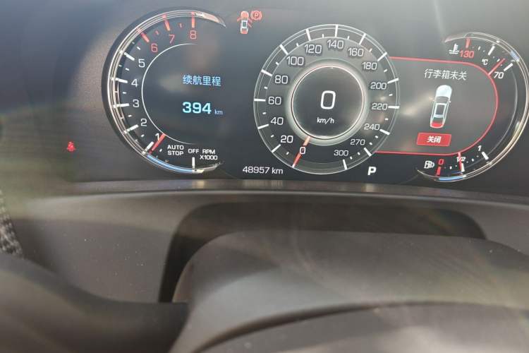 Used Cadillac CT6 2019 28T Leading Sport Model Odometer Close Up