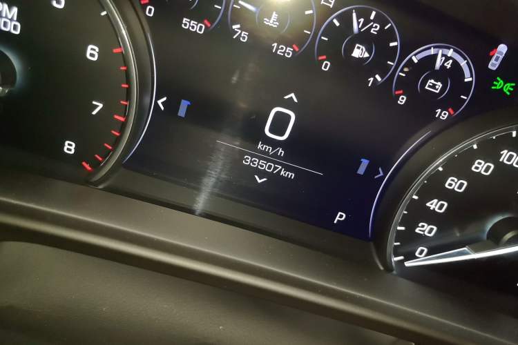 Used Cadillac CT6 2019 28T Elite Edition Odometer Close Up
