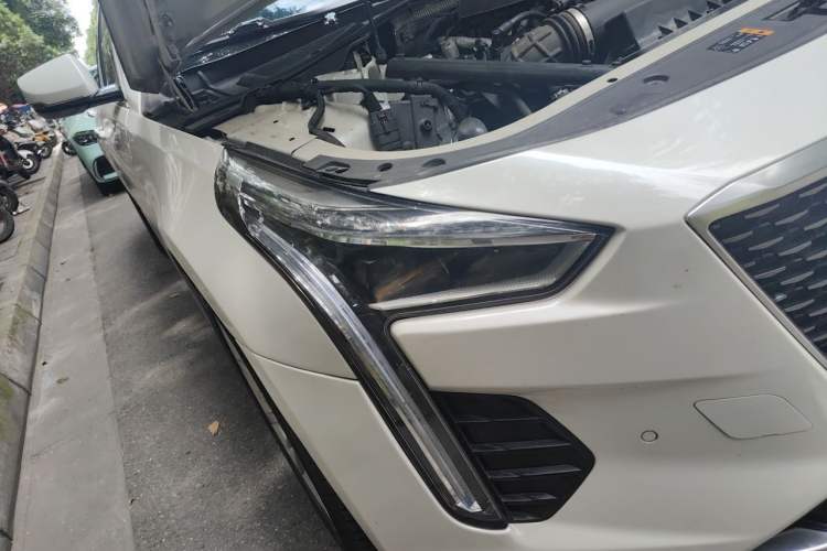 Used Cadillac CT6 2019 28T Elite Edition Right Front Headlight