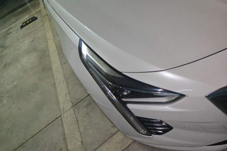 Used Cadillac CT6 2019 28T Luxury Model Right Front Headlight