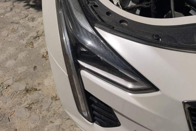 Used Cadillac CT6 2019 28T Fashion Edition Right Front Headlight