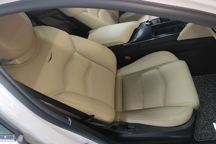 Used Cadillac CT6 2019 28T Fashion Edition Right Front Seat