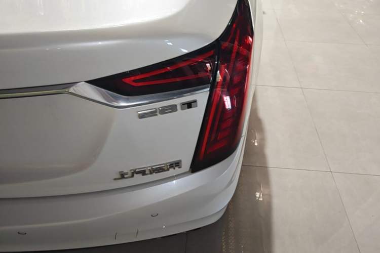 Used Cadillac CT6 2019 28T Luxury Model Right Rear Taillight