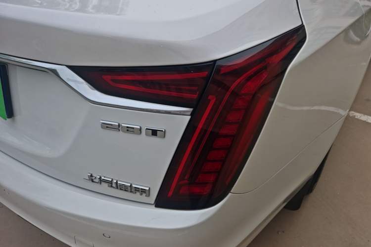 Used Cadillac CT6 2019 28T Fashion Edition Right Rear Taillight