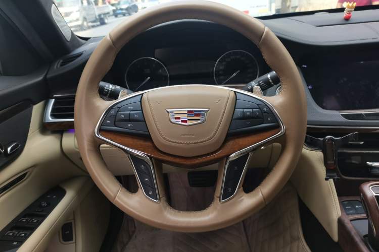 Used Cadillac CT6 2019 28T Fashion Edition Steering Wheel