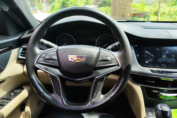 Used Cadillac CT6 2019 28T Fashion Edition Steering Wheel