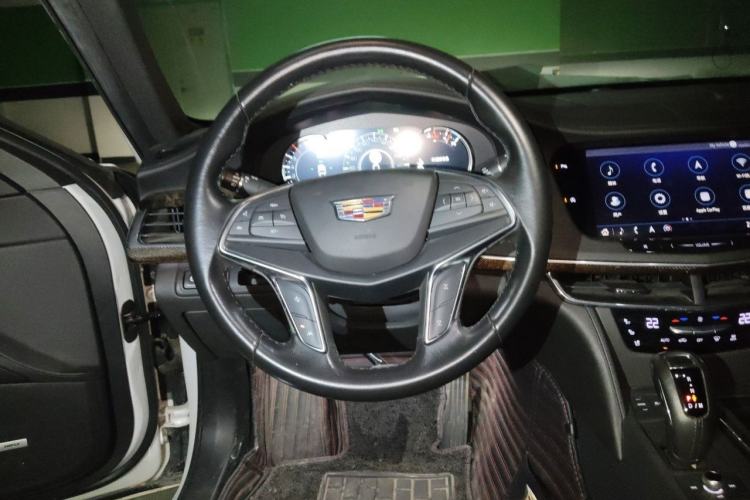 Used Cadillac CT6 2019 28T Luxury Model Steering Wheel