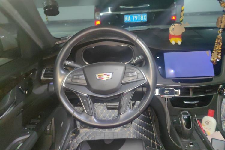 Used Cadillac CT6 2019 28T Luxury Model Steering Wheel