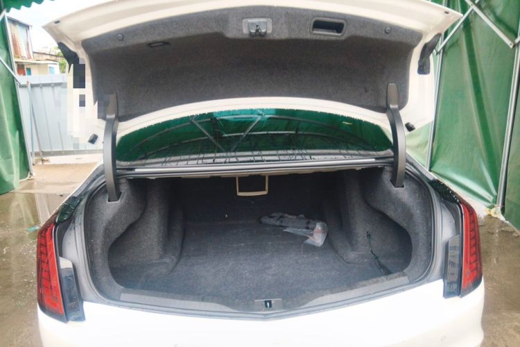 Used Cadillac CT6 2019 28T Fashion Edition Trunk