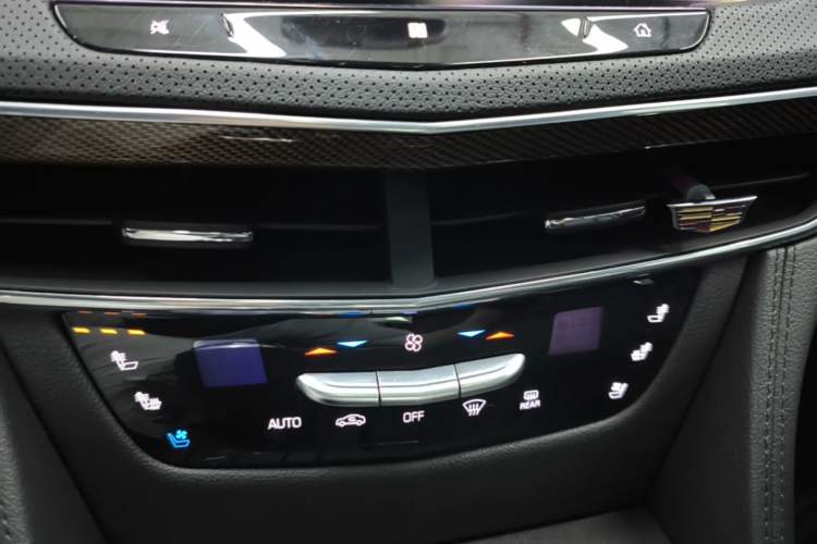 Used Cadillac CT6 2020 28T Luxury Version Audio And AC Panel