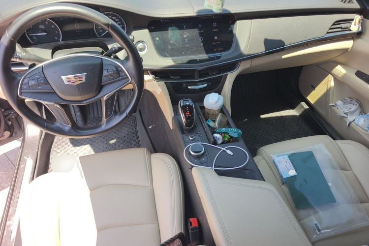 Used Cadillac CT6 2020 28T Fashion Edition Center Console