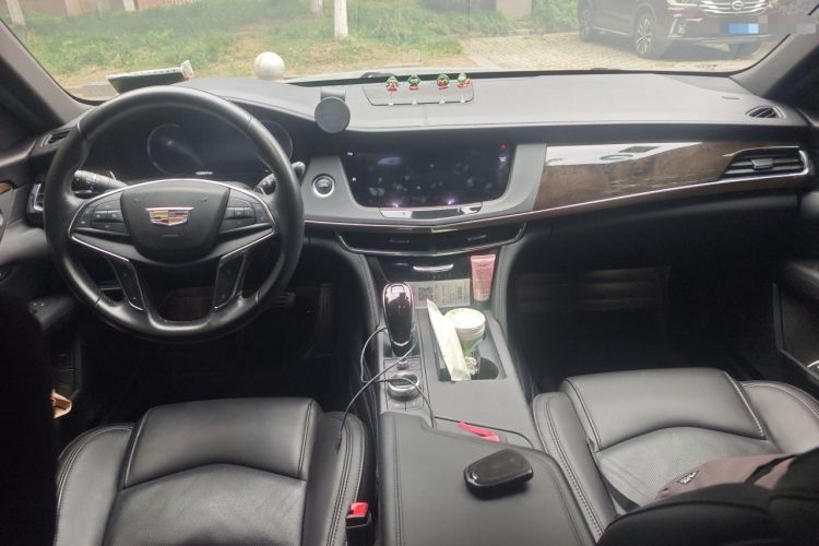 Used Cadillac CT6 2020 28T Luxury Version Center Console