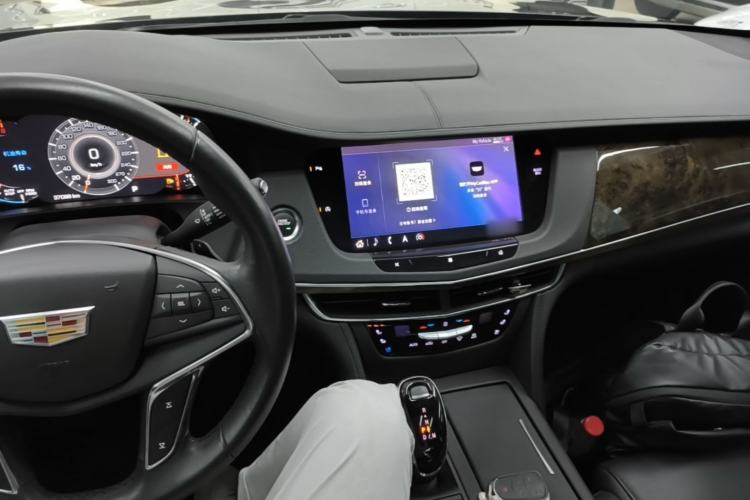 Used Cadillac CT6 2020 28T Luxury Version Center Console