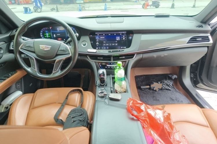Used Cadillac CT6 2020 28T Luxury Version Center Console
