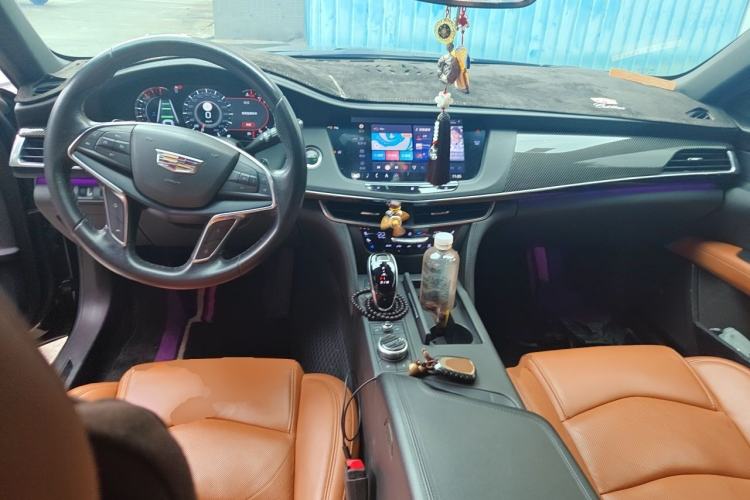 Used Cadillac CT6 2020 28T Luxury Version Center Console